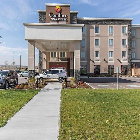 Comfort Inn & Suites Airport North YYC Kültér fotó